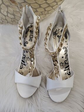 Brash White Heels with Gold Chain Accent